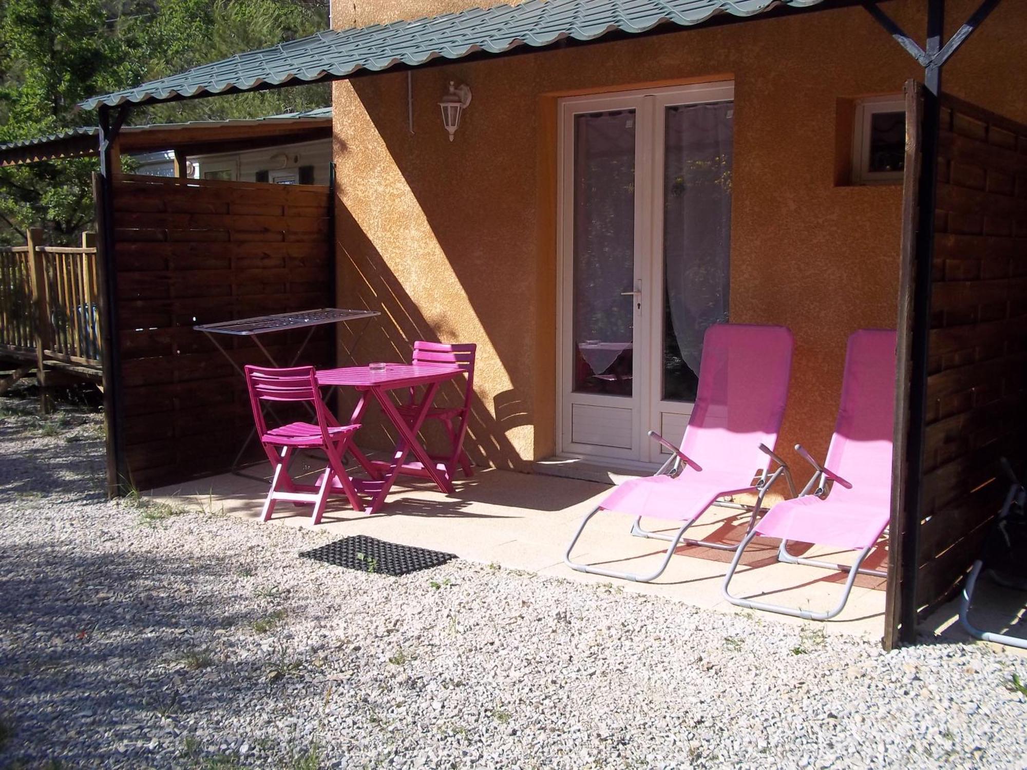 Domaine De Bois Joli Villa Бюи-ле-Барони Екстериор снимка